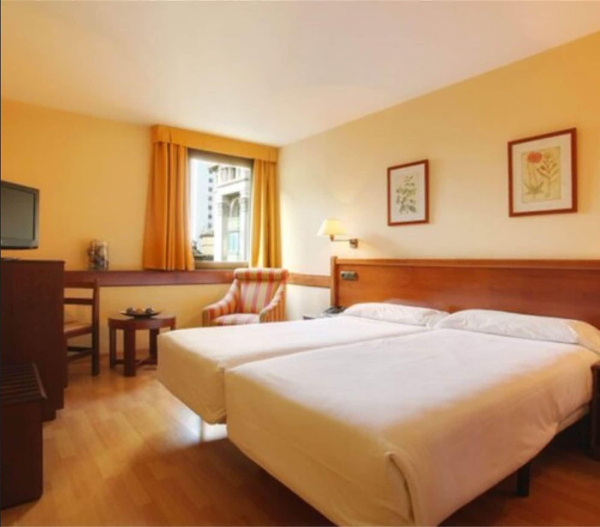 Hotel Oriente Zaragoza Kültér fotó