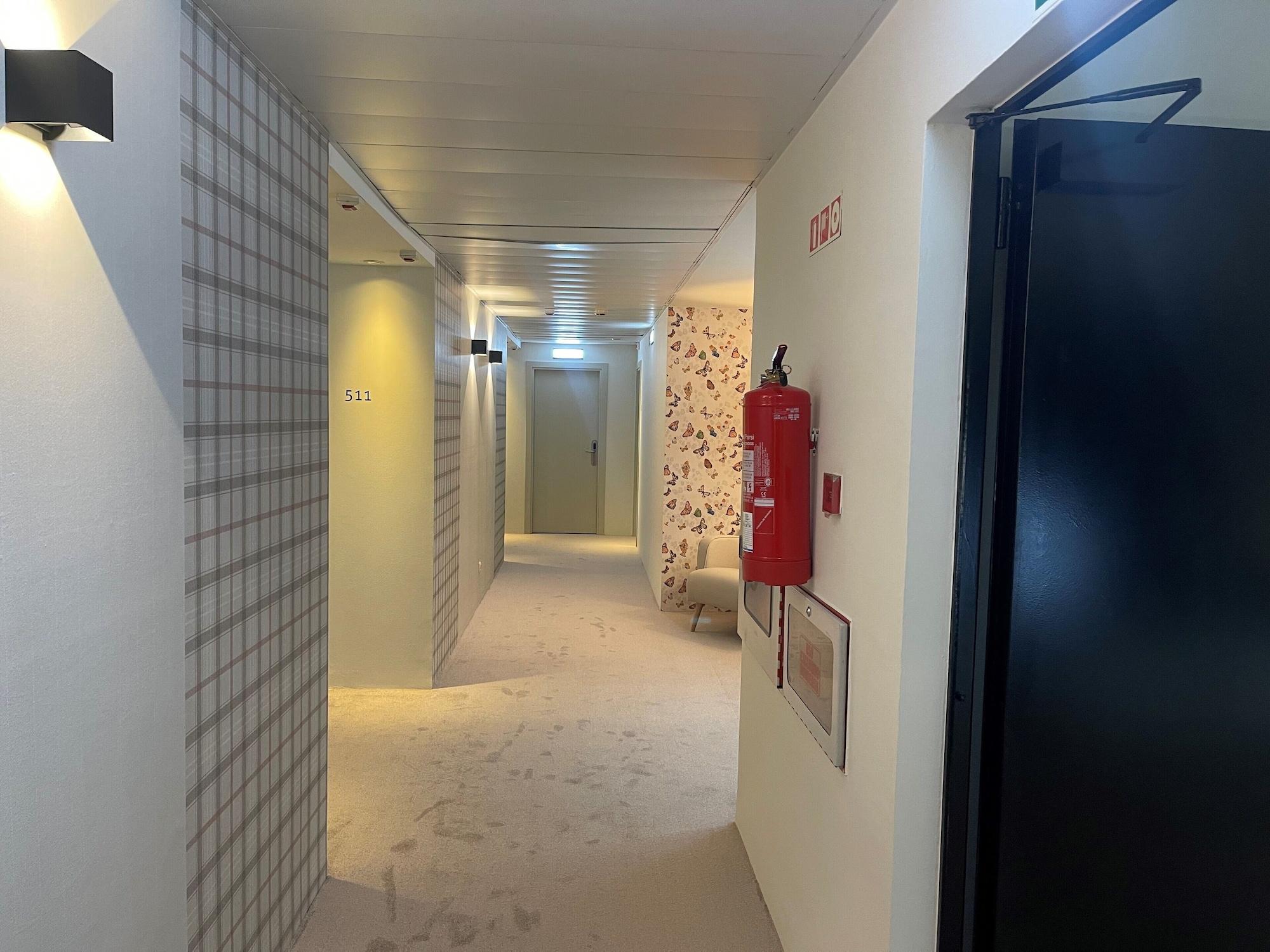 Hotel Oriente Zaragoza Kültér fotó