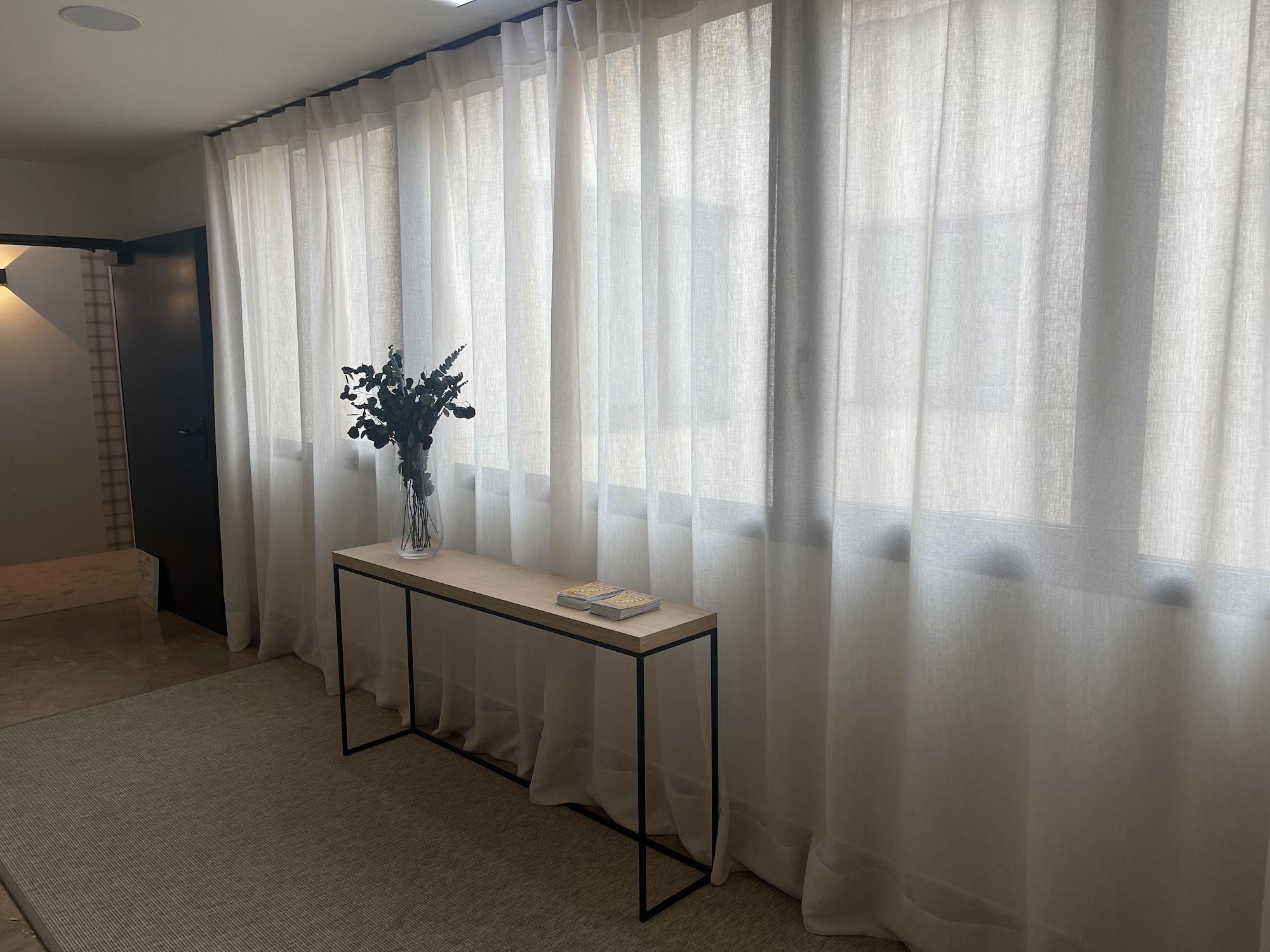 Hotel Oriente Zaragoza Kültér fotó