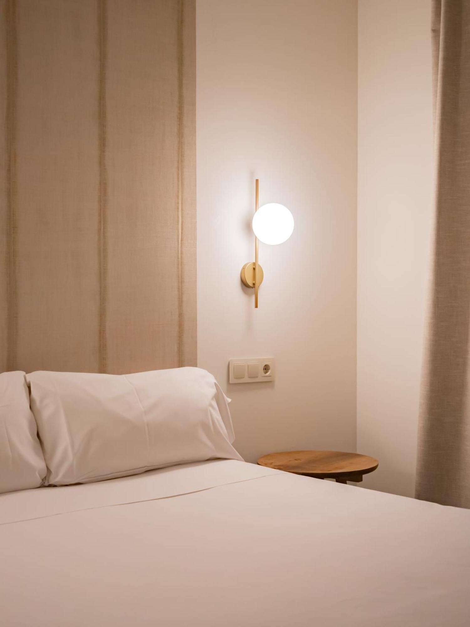 Hotel Oriente Zaragoza Kültér fotó
