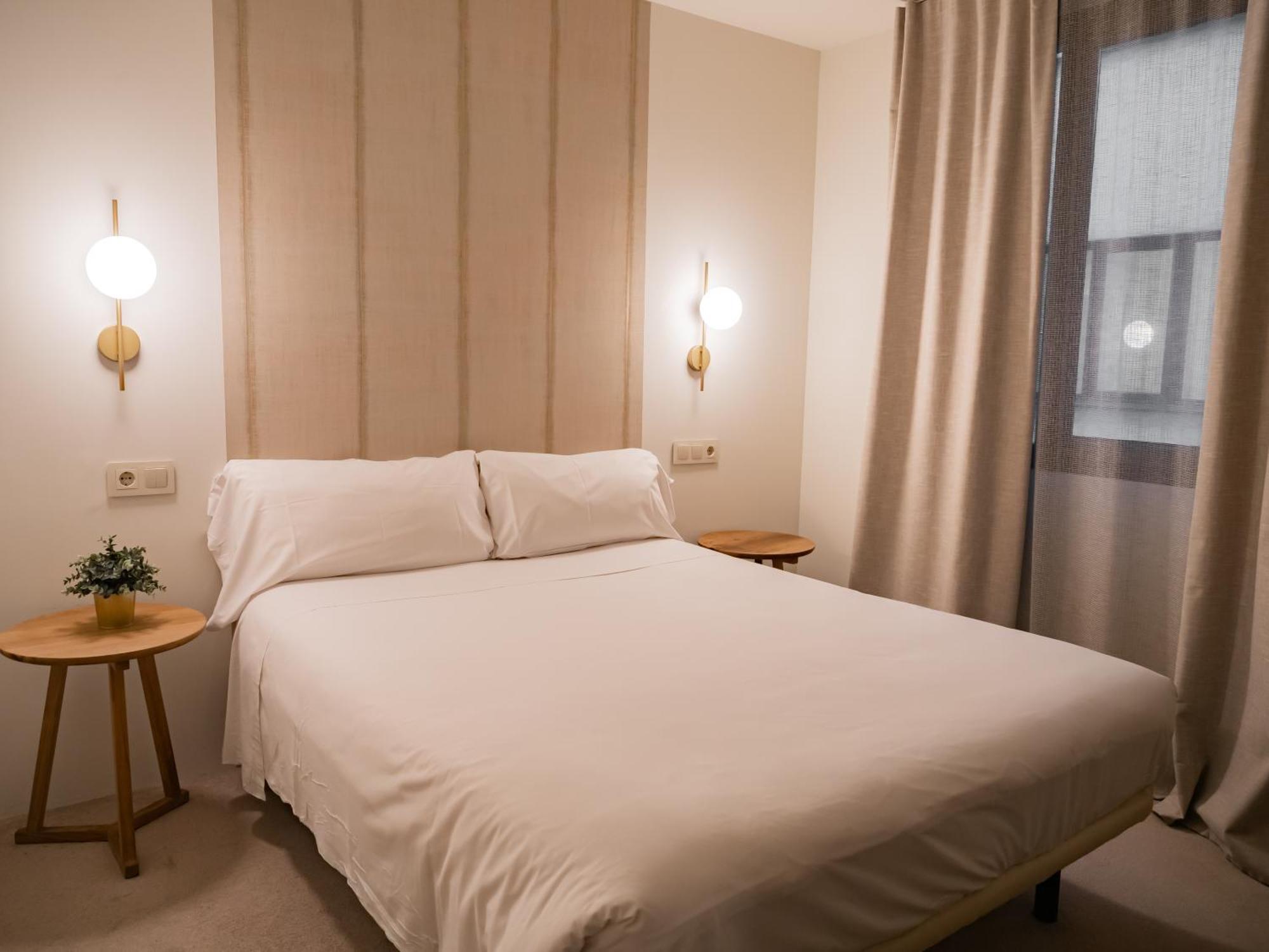 Hotel Oriente Zaragoza Kültér fotó