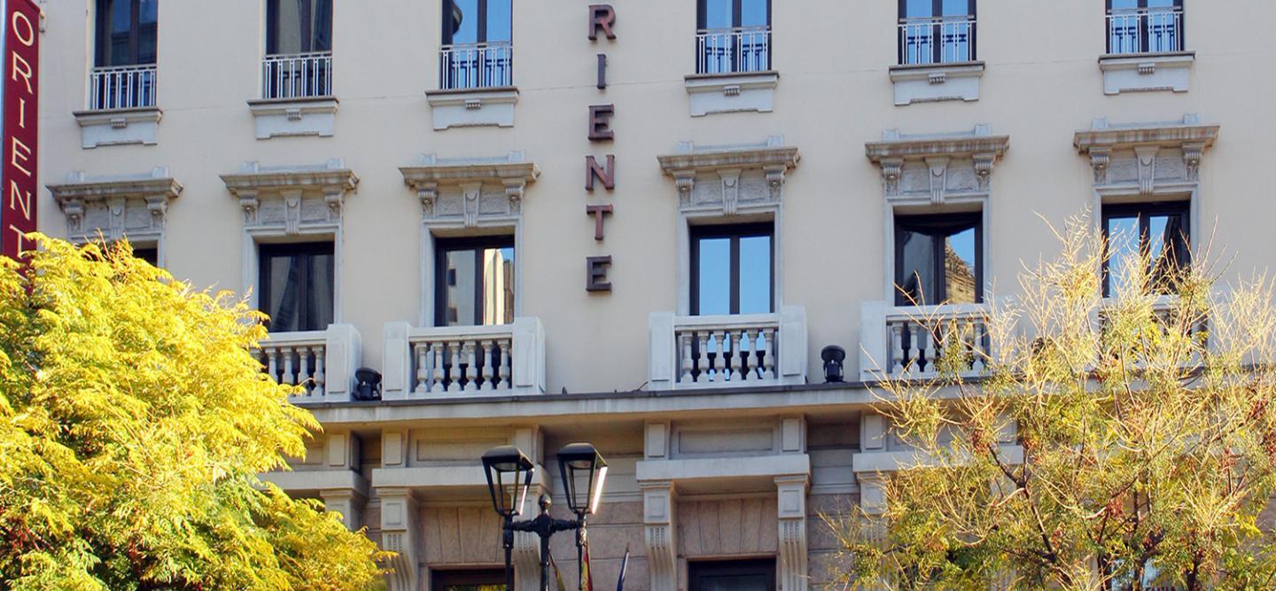 Hotel Oriente Zaragoza Kültér fotó